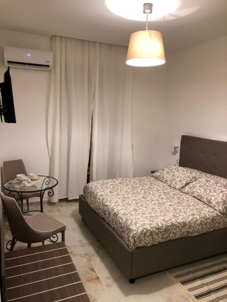 Antonietta De Pace Rooms By Napoli Milionaria B&B エクステリア 写真