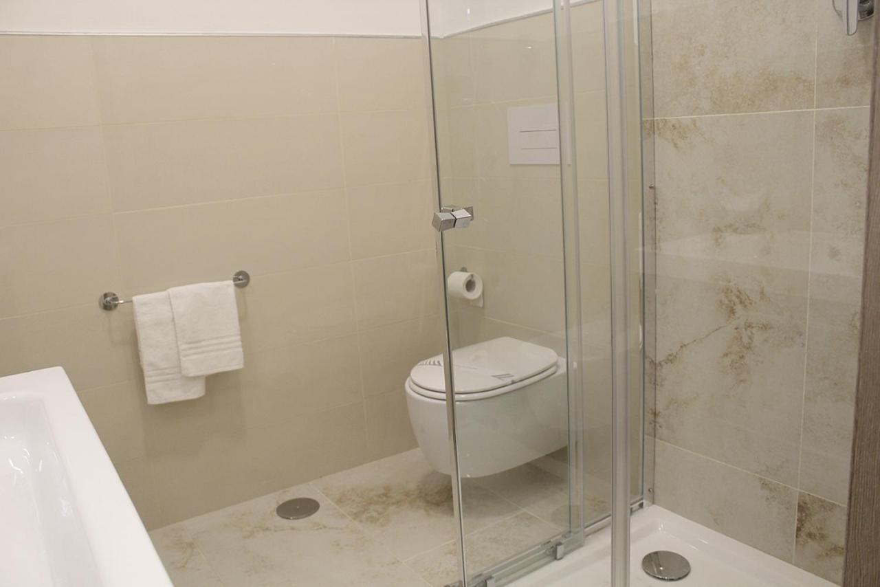 Antonietta De Pace Rooms By Napoli Milionaria B&B エクステリア 写真